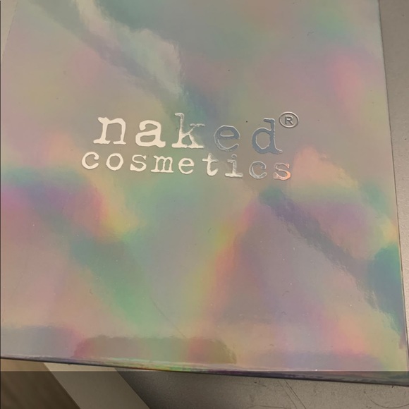 Naked Cosmetics Palette - Picture 2 of 2